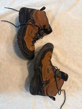 KEEN Men's Targhee IV Mid Waterproof Hiking Boots Bison/Black Size 11